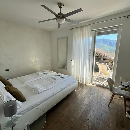 Mele D'oro Bed & Breakfast *